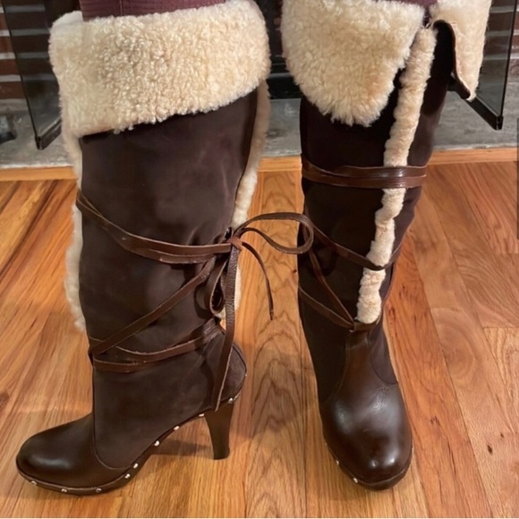 Michael Kors heeled shearling boots - Picture 4 of 6